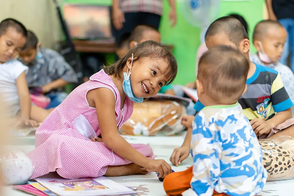 Anak Yatim dan Dhuafa